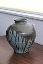 Load image into Gallery viewer, Handmade XL Drip Vessel
